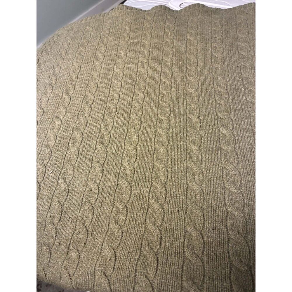Pottery Barn Green Cable Knit Throw 50x54 Wool